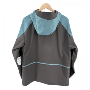 MEN’S LIGHTWEIGHT OUTDOOR WATERPROOF AND BREATHABLE  SPORTS AND CASUAL JACKET