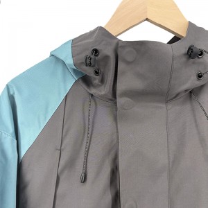 MEN’S LIGHTWEIGHT OUTDOOR WATERPROOF AND BREATHABLE  SPORTS AND CASUAL JACKET