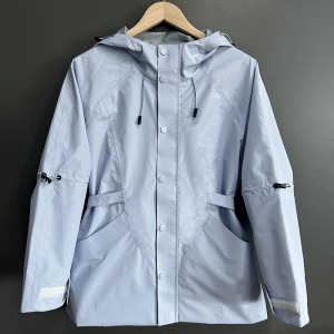 WOMEN’S LIGHTWEIGHT OUTDOOR WATERPROOF AND BREATHABLE HEAT SEALED SPORTS AND CASUAL JACKET