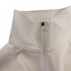 WOMEN’S LOOSE – FIT ATHLETIC HALF – AIP FUNNEL – NECK SWEATSHIRT JACKET