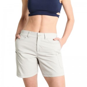 WOMEN’S WOVEN OUTDOOR SPORTS SHORTS