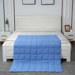 Multi-Color Gravity Blanket