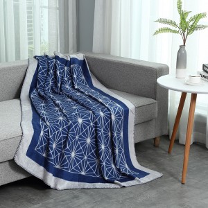 Triangle Needle Edging Bamboo Fiber Blanket