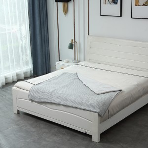 Recycled Acrylic Double-Sided Knitted Blanket