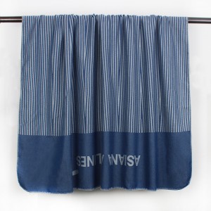 European Style Jacquard Stripe Aviation Blanket