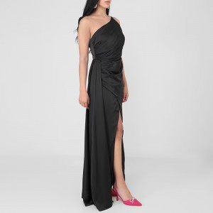 RUE DE LA PAIX MAXI PARTY DRESS WITH MEDIUM NECKLINE