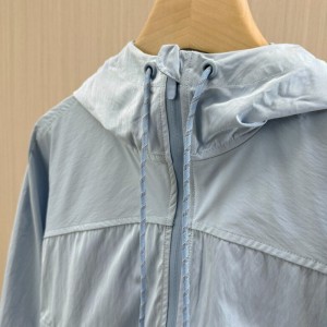 WOMEN’S WOVEN ZIP-UP HOODED SUN PROTECTION SPORTS JACKET