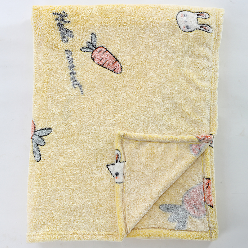 Special Price for Massive Knitted Blanket - Childlike Printed Pattern Recycled Polyester Coral Fleece Blanket – Mentionborn detail pictures