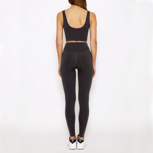 WOMEN’S SPORTS BRA