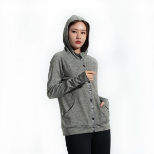 Women’s Knitted Sports Hooded Zipper Jacket